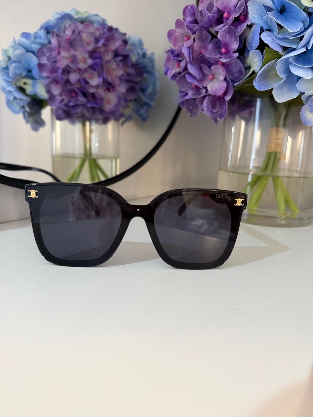 Women’s Sunglasses Black Oversized Square